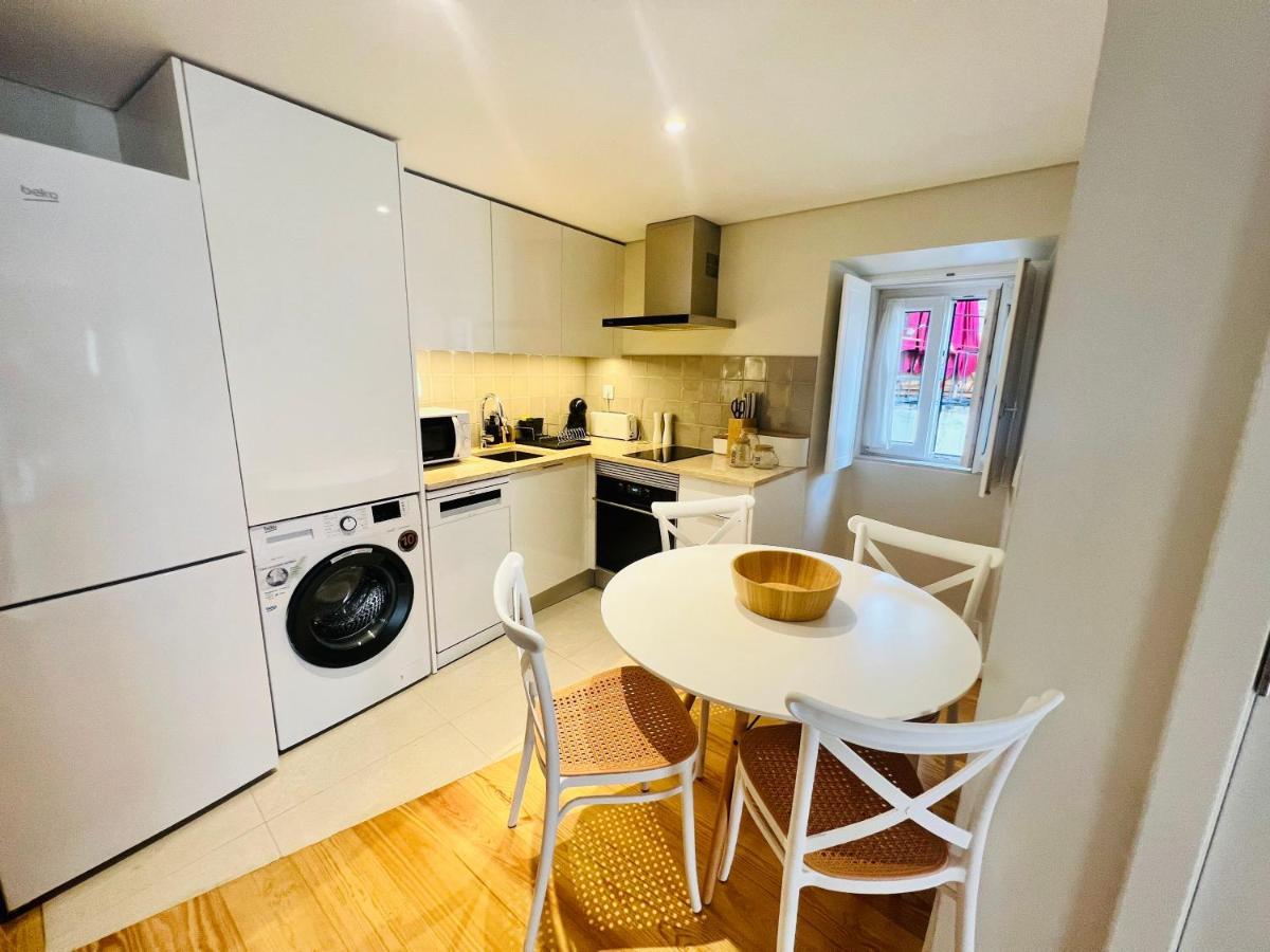 Discover Lisbons History - Stylish Apartment In Alfama Exterior foto